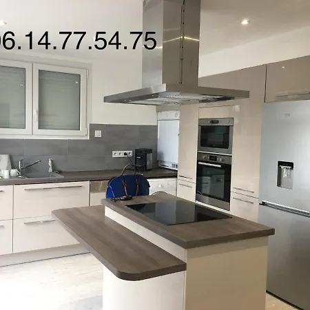 T4 +jardin+terrasse +parking بيت للعطل ليْ
